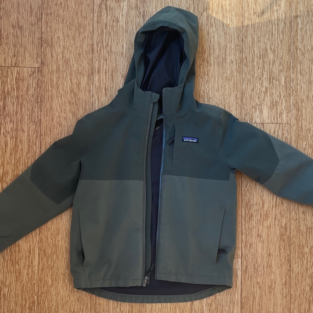 Patagonia Forest Green Outdoor Jacket